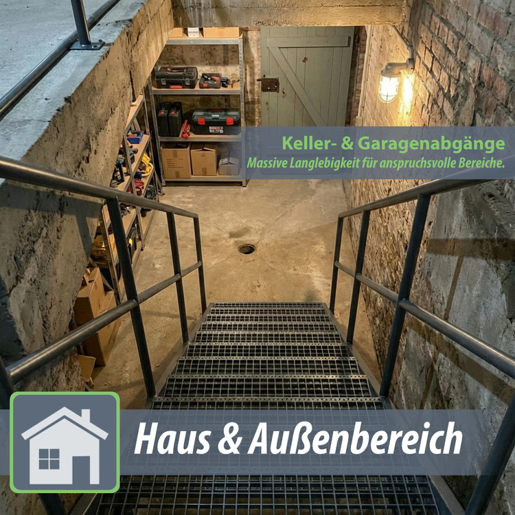 Metallstufe Gitterroststufen Treppenstufen, RAL 9005 Tiefschwarz matt, Maschenweite 34x38mm - 900x270mm